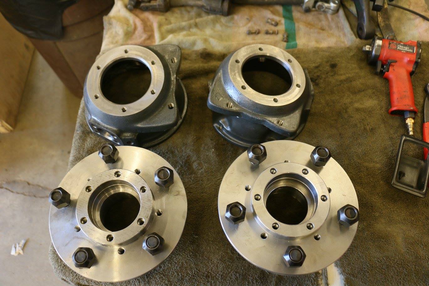 1973 Land Rover Series III Marine Blue North America Overland