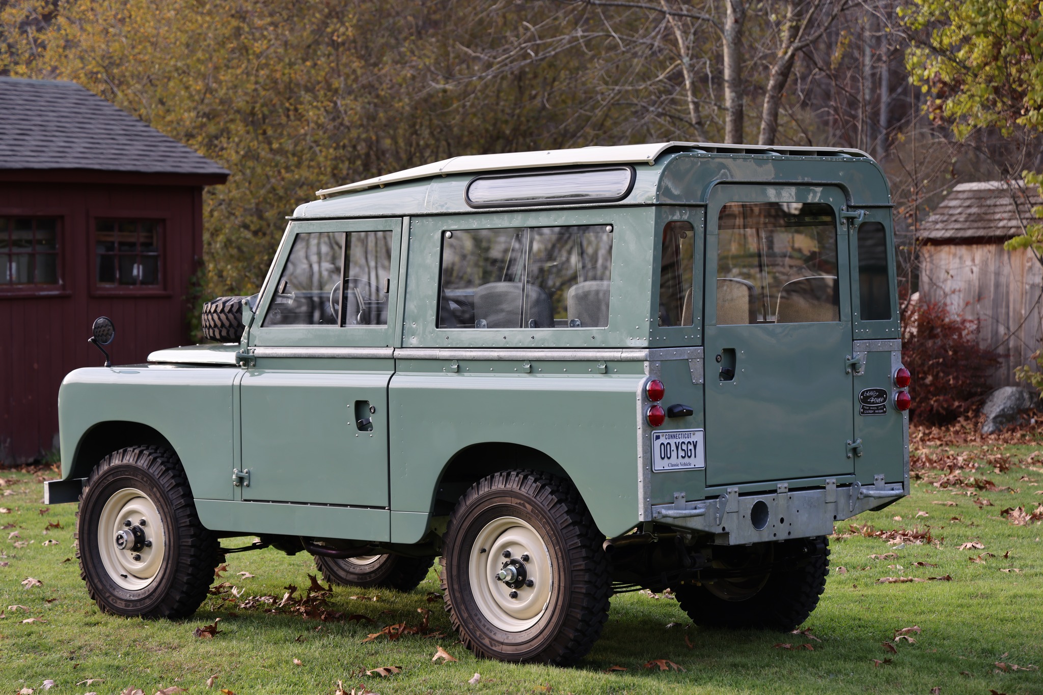 1965 Land Rover Series IIA Pastel Green Restored 10