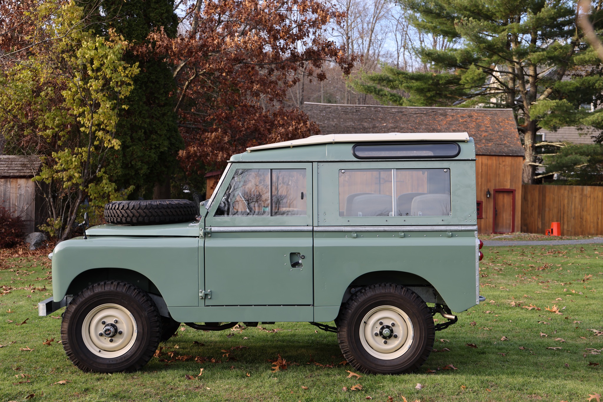 1965 Land Rover Series IIA Pastel Green Restored 11