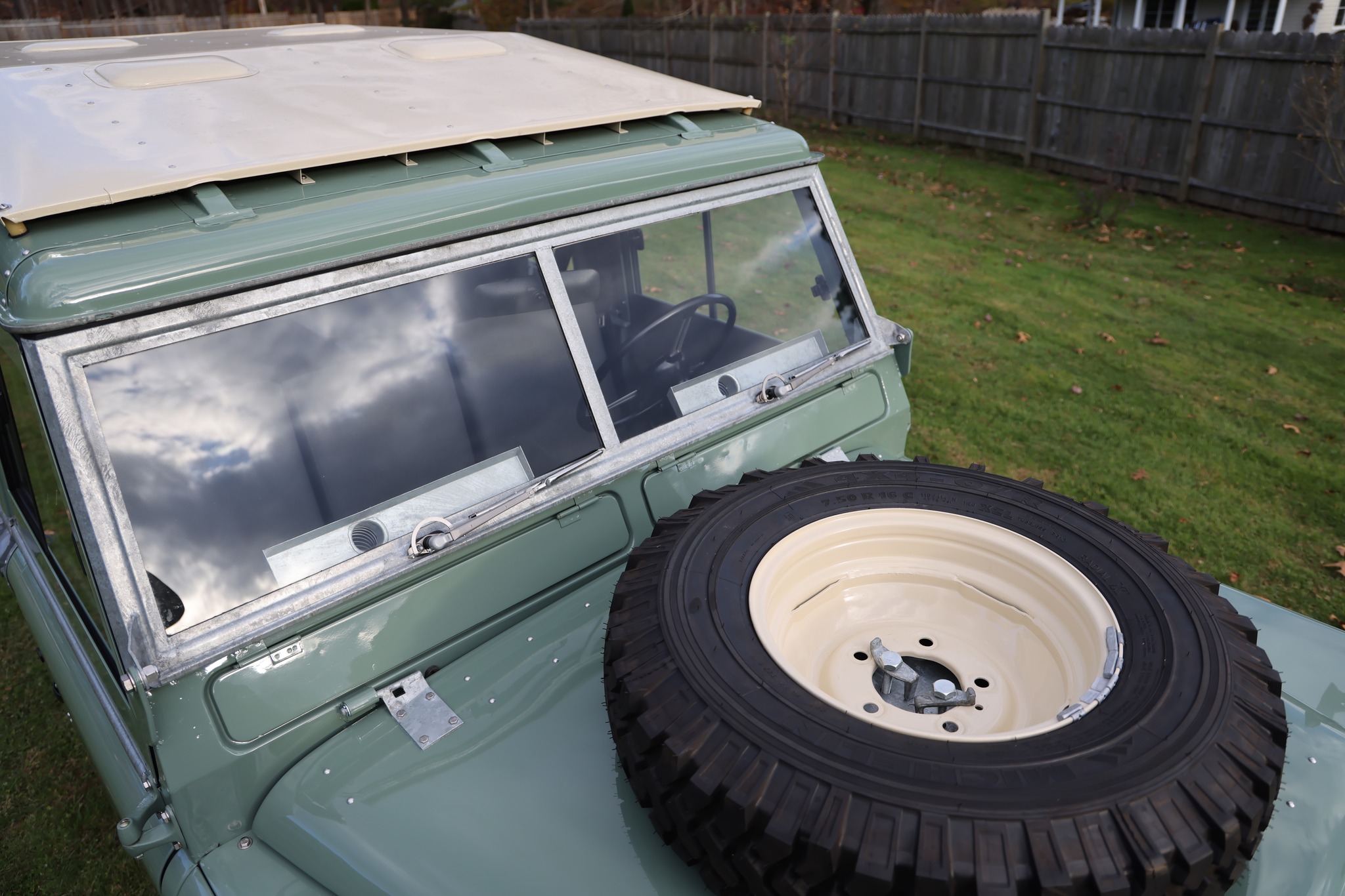 1965 Land Rover Series IIA Pastel Green Restored 23