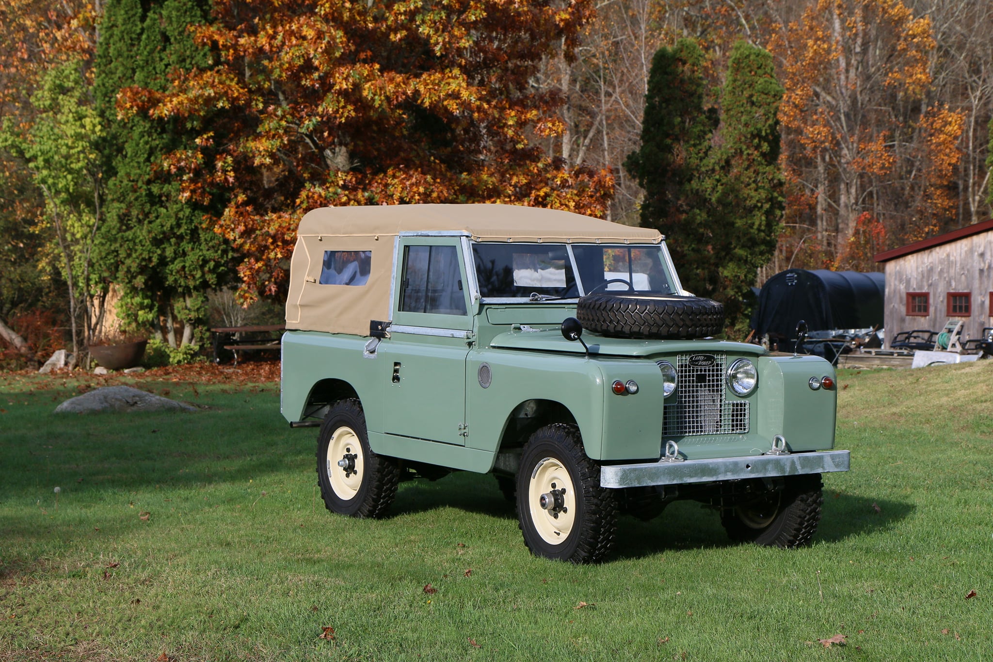 1965 Land Rover Series IIA Pastel Green