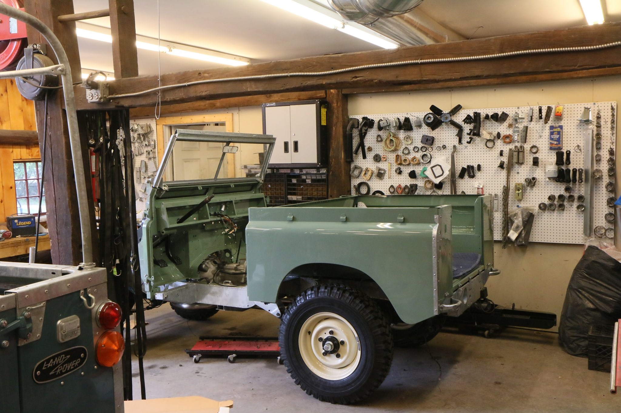 1965 Land Rover Series IIA Pastel Green Photo 35