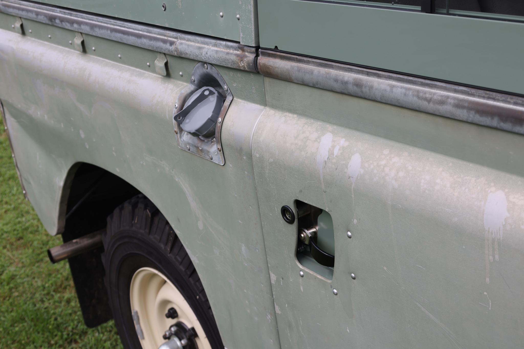 1965 Land Rover Series IIA Pastel Green Patina Restored 13