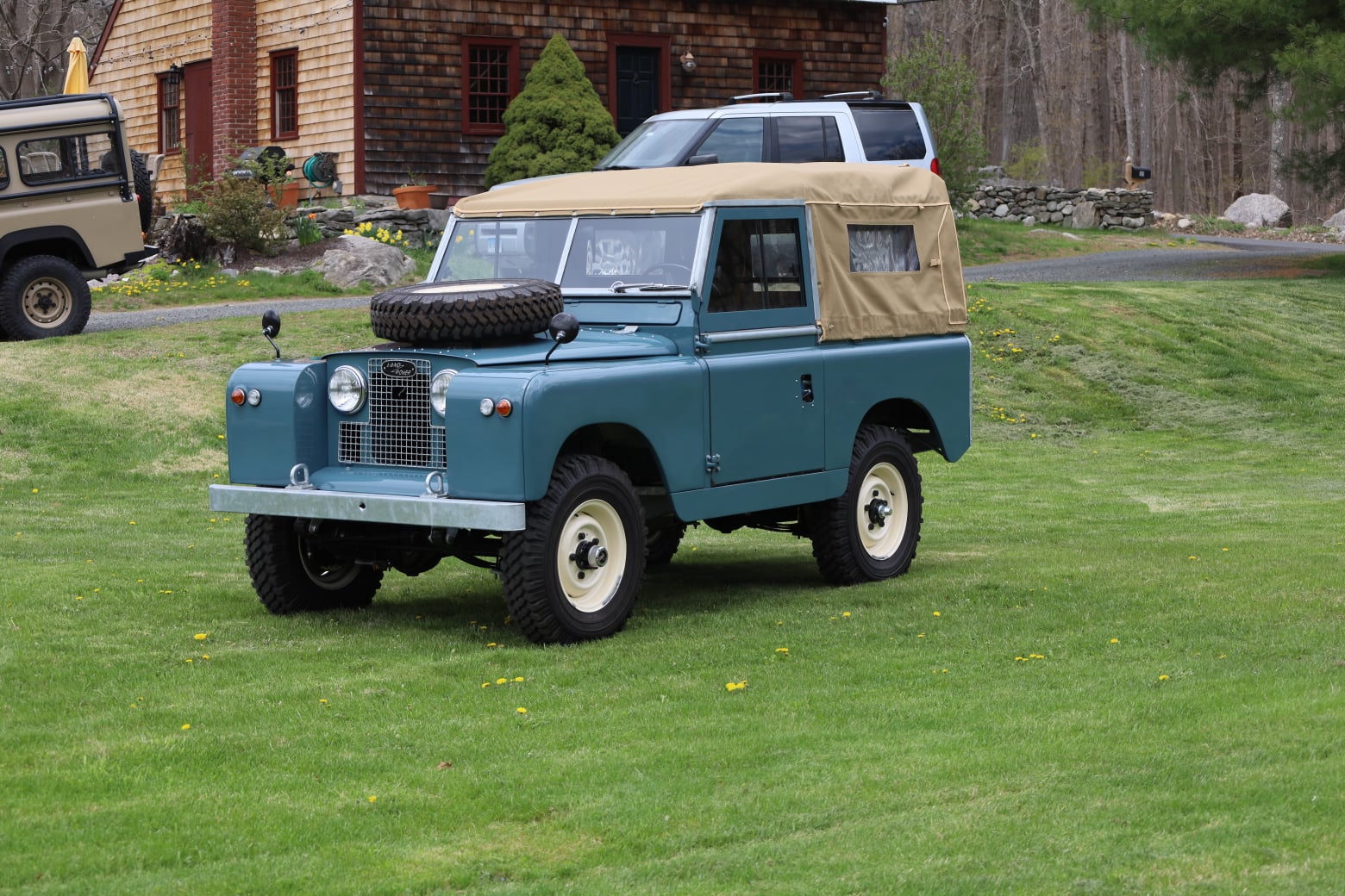 1966 Land Rover Series IIA Marine Blue Restored 3