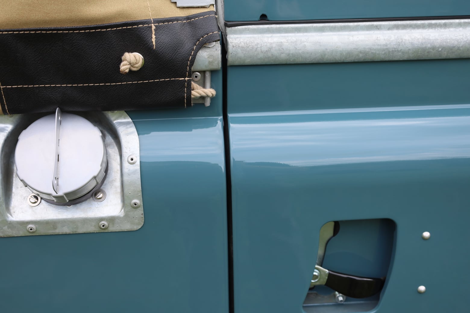 1966 Land Rover Series IIA Marine Blue Restored 45