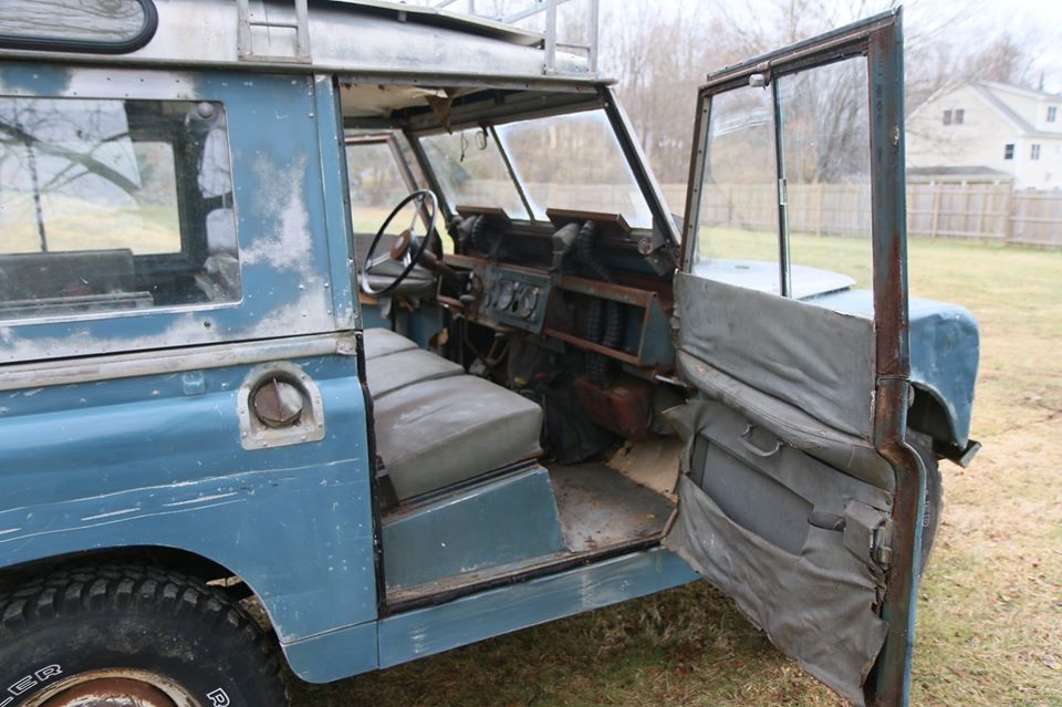 1966 Series IIa in Marine Blue Photo 11