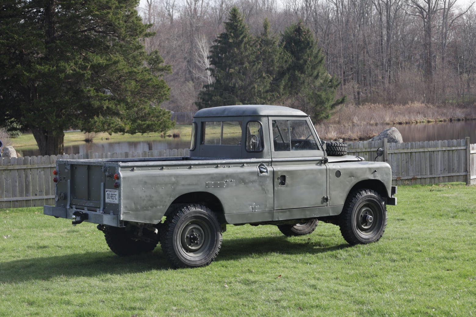 1986 Land Rover Series 110 Expedition Package Photo A3