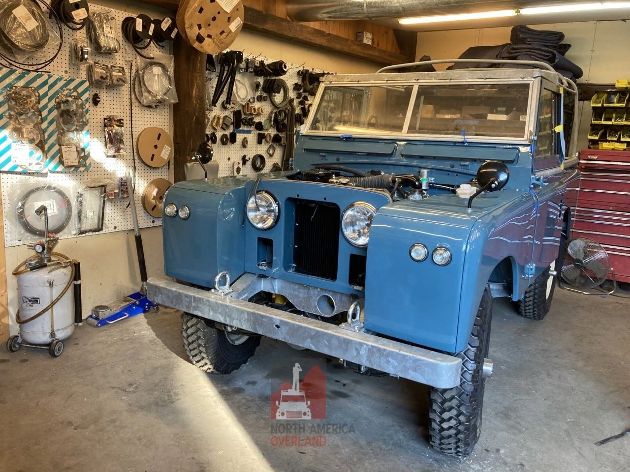 1968 Land Rover Series IIA Marine Blue Restored 35
