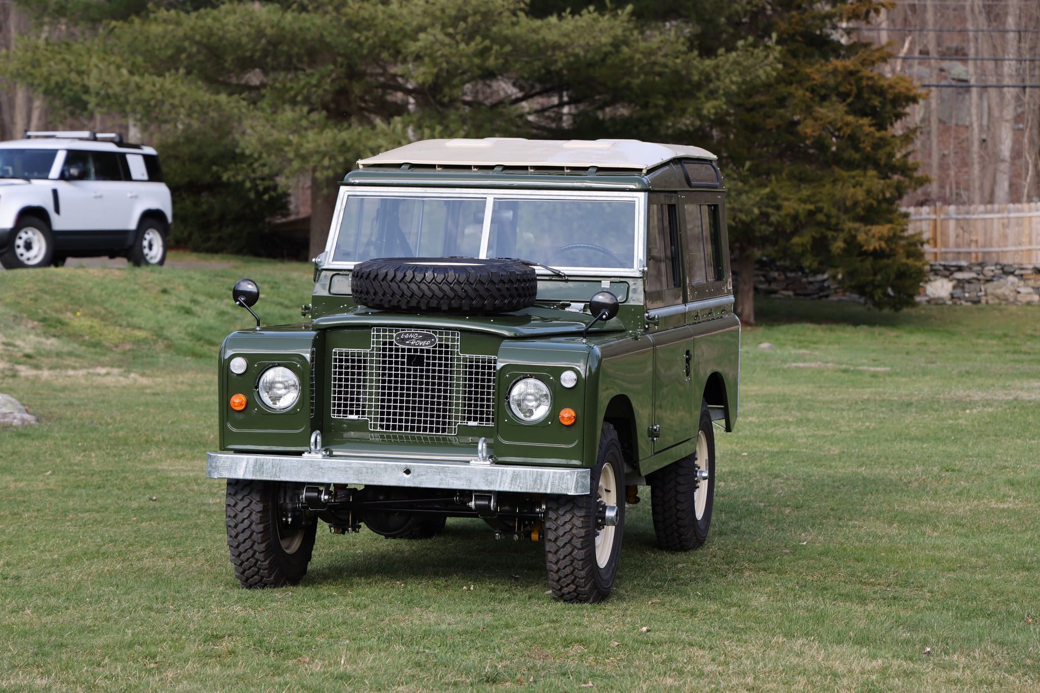 1970 Land Rover Series IIA Bronze Green