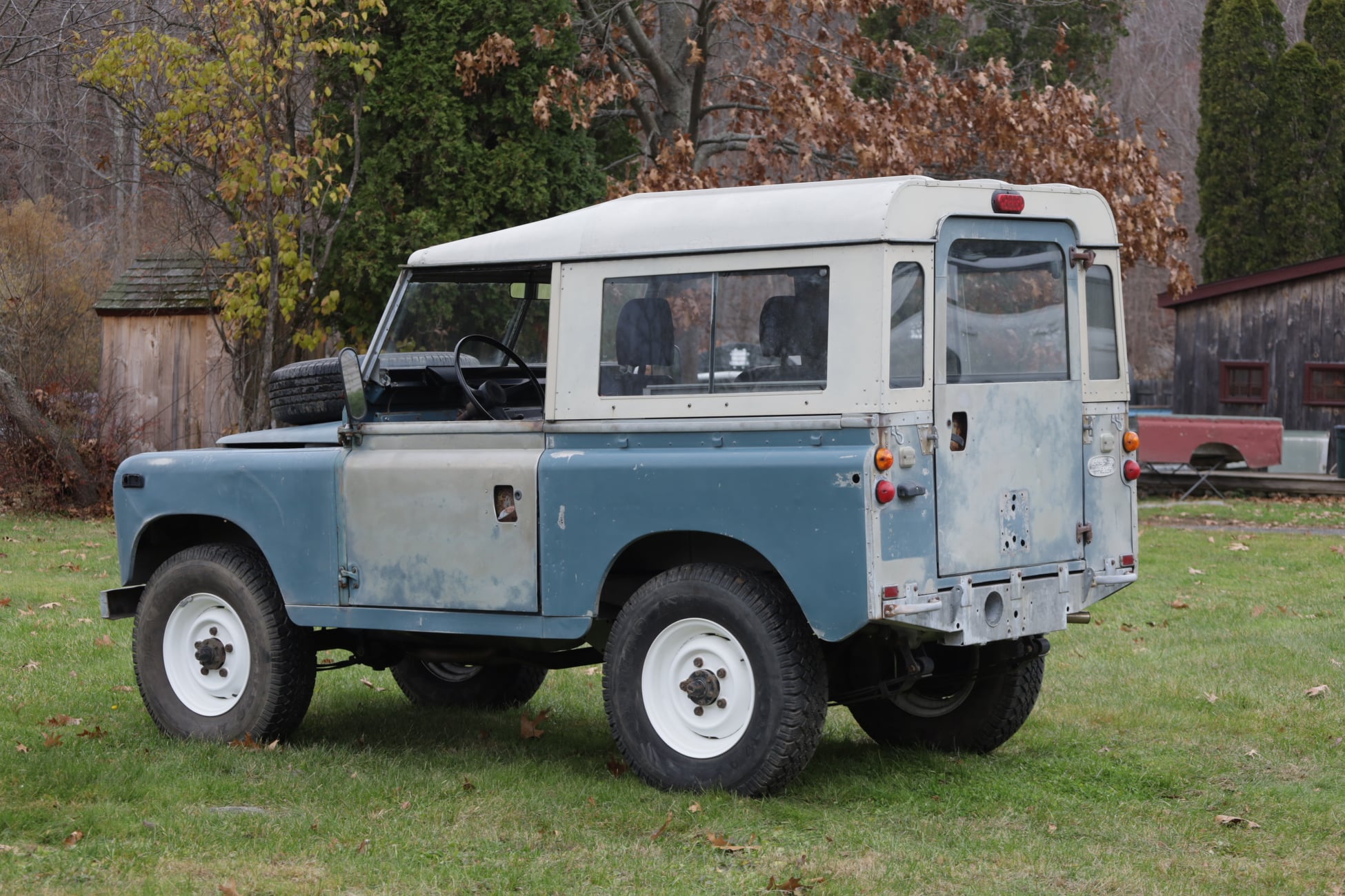 1970 Land Rover Series IIA Marine Blue Photo 2