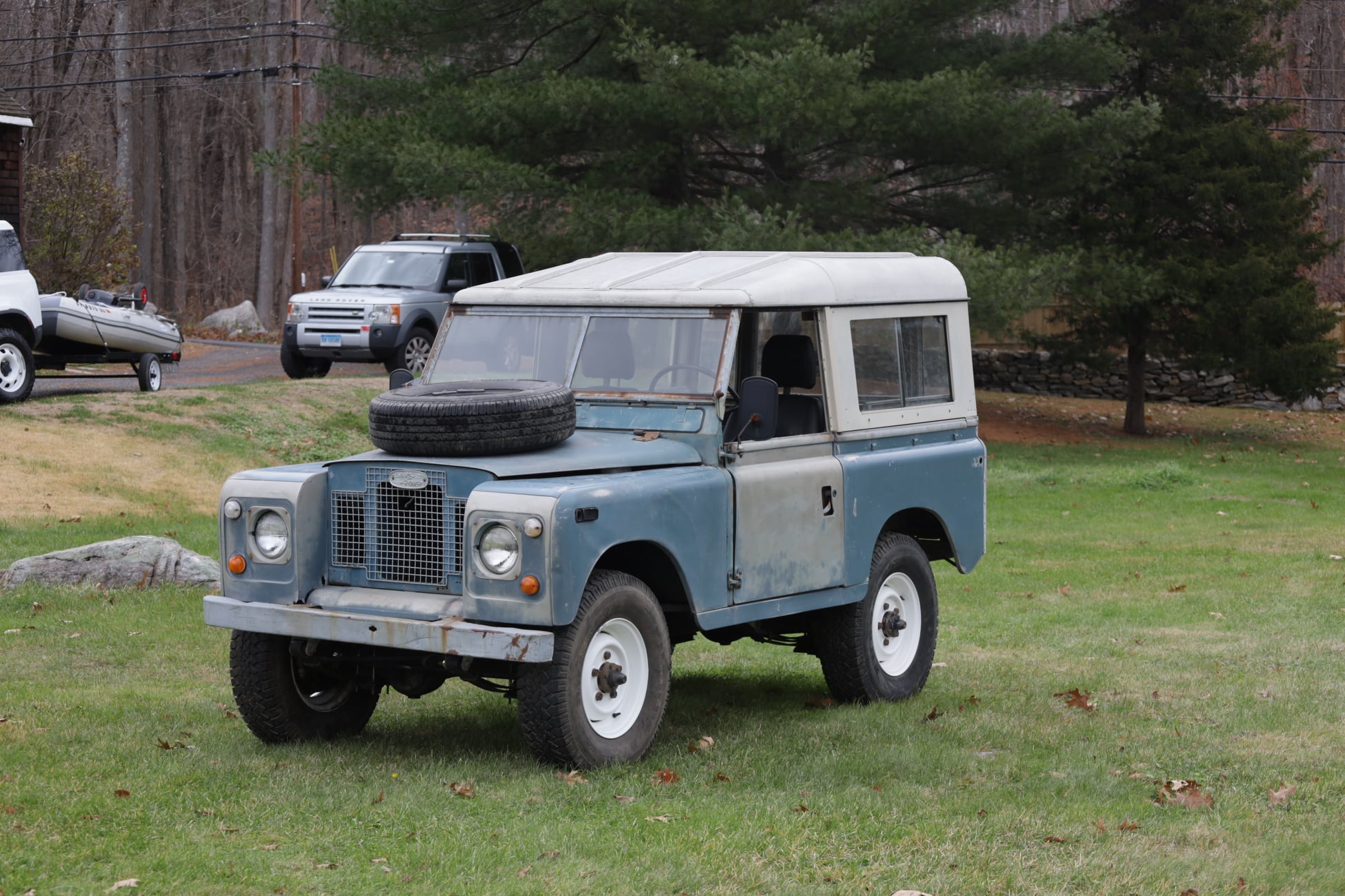 1970 Land Rover Series IIA Marine Blue Photo 4