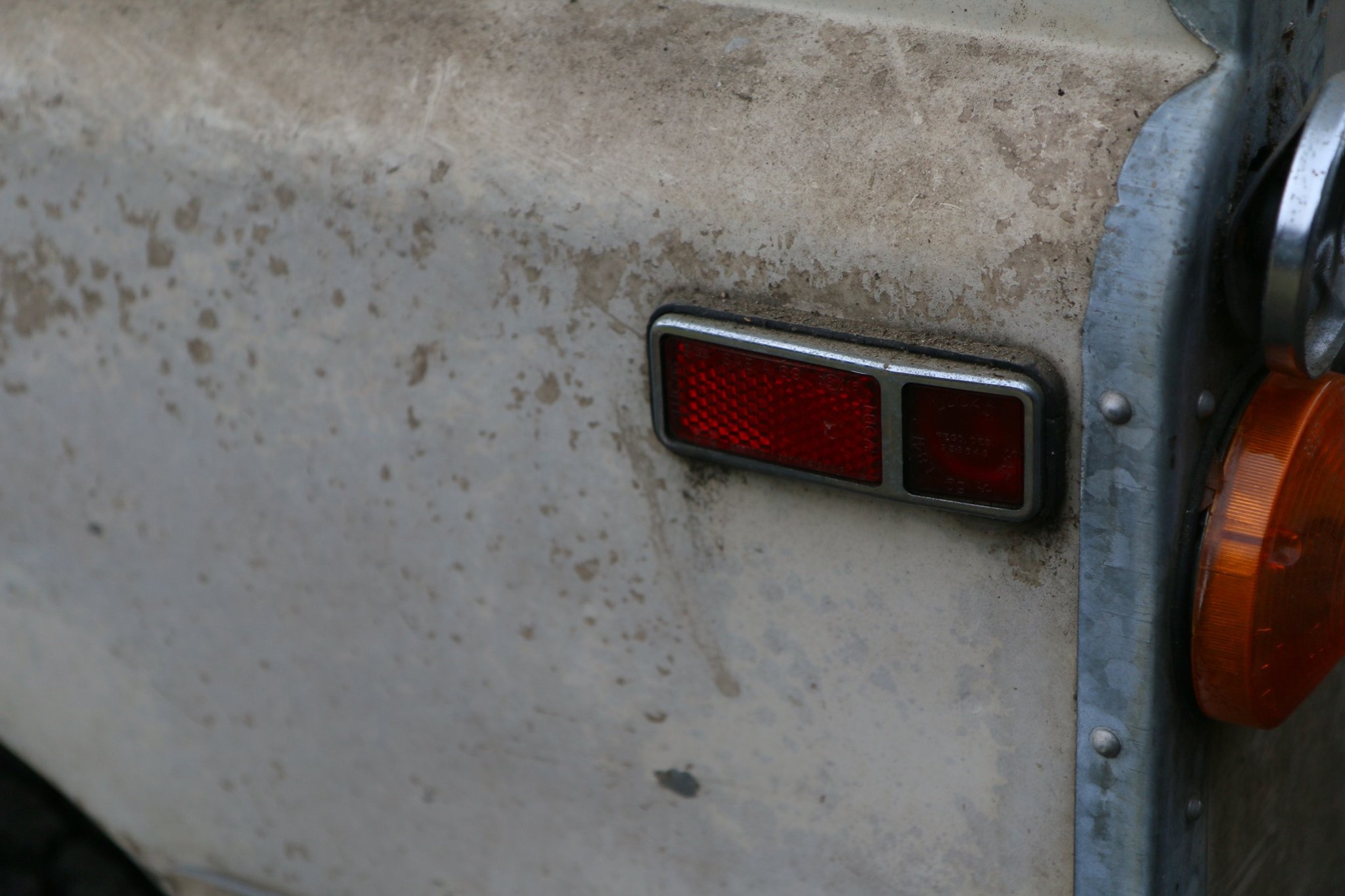 1971 Land Rover Series IIa in Limestone Photo 17