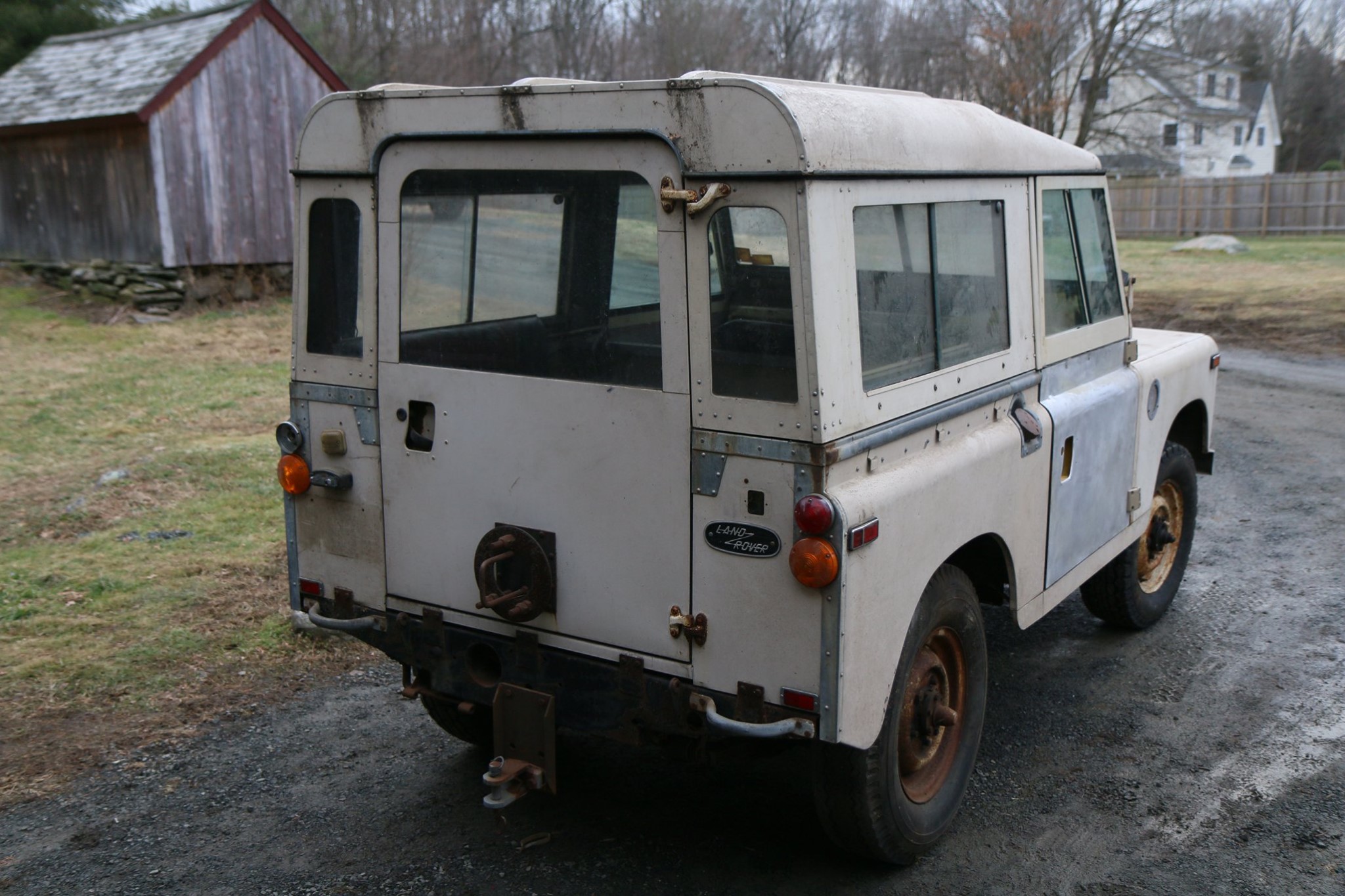 1971 Land Rover Series IIa in Limestone Photo 8