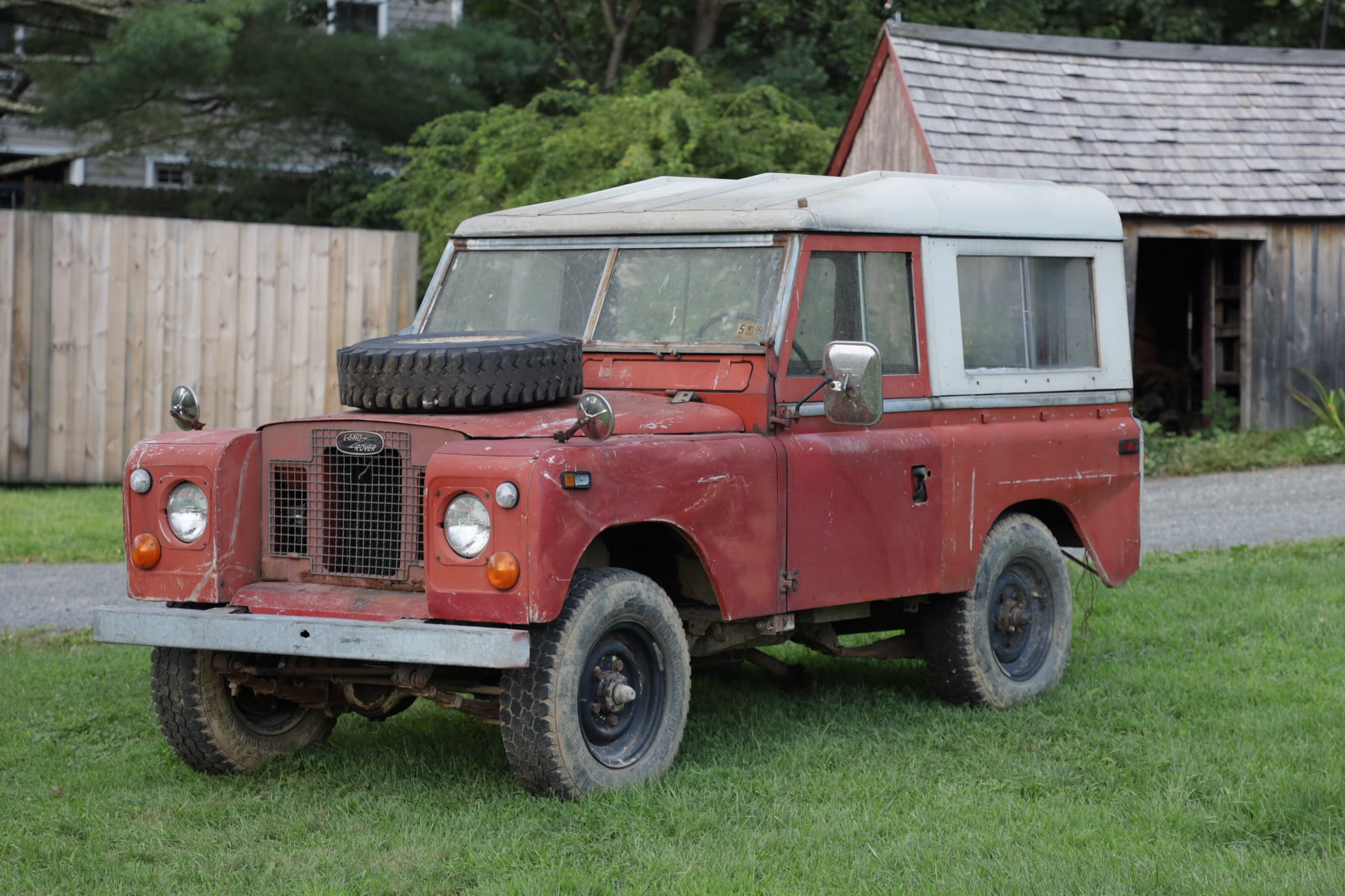 1971 Land Rover Series IIA Poppy Red Photo 3