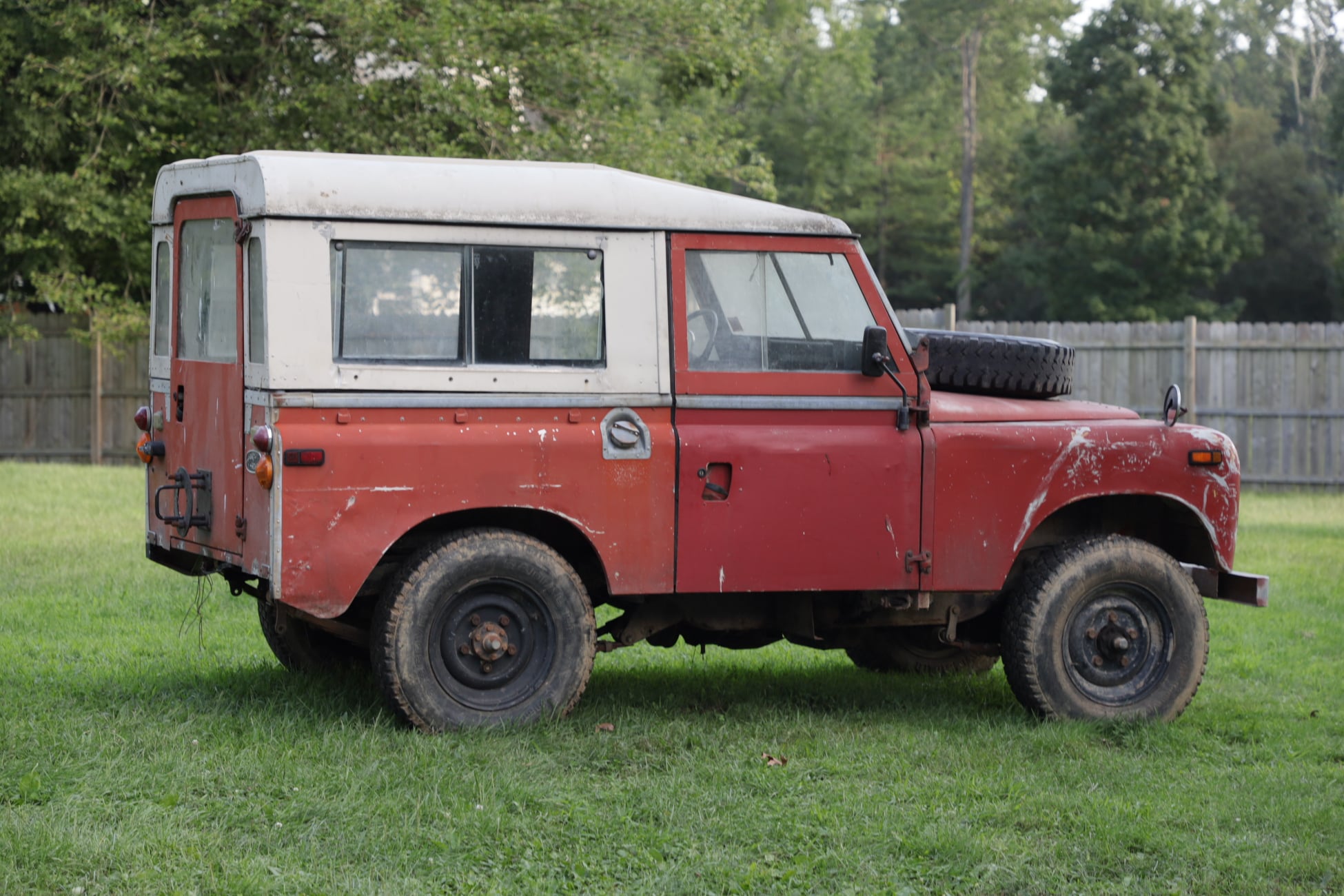 1971 Land Rover Series IIA Poppy Red Photo 8