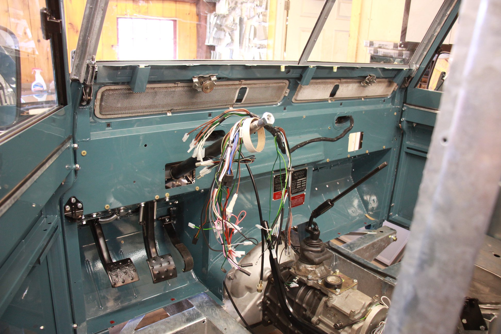 1973 Land Rover Series iii Marine Blue Restored 38