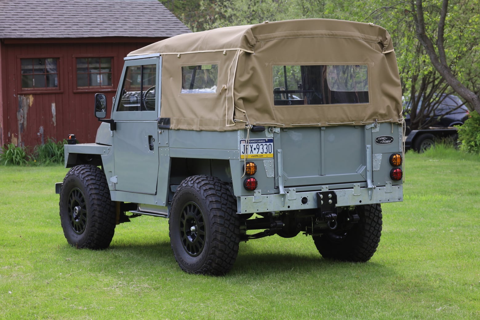 1977 Land Rover Lightweight Restored 17