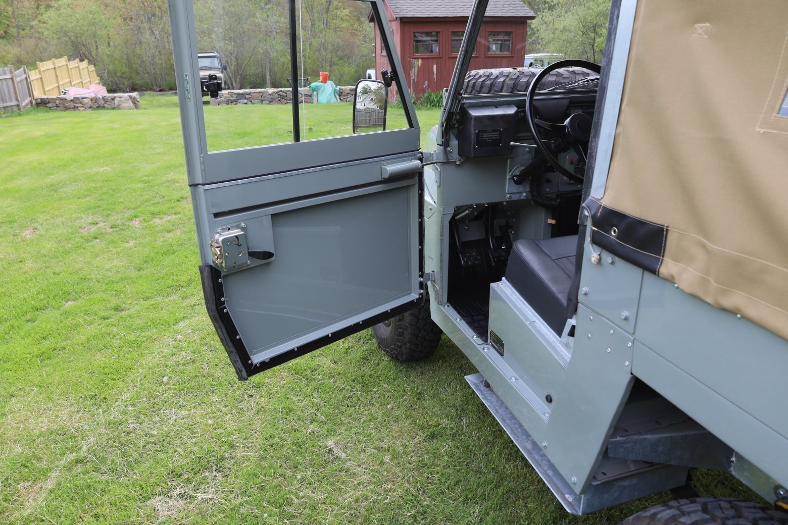 1977 Land Rover Lightweight Restored 26