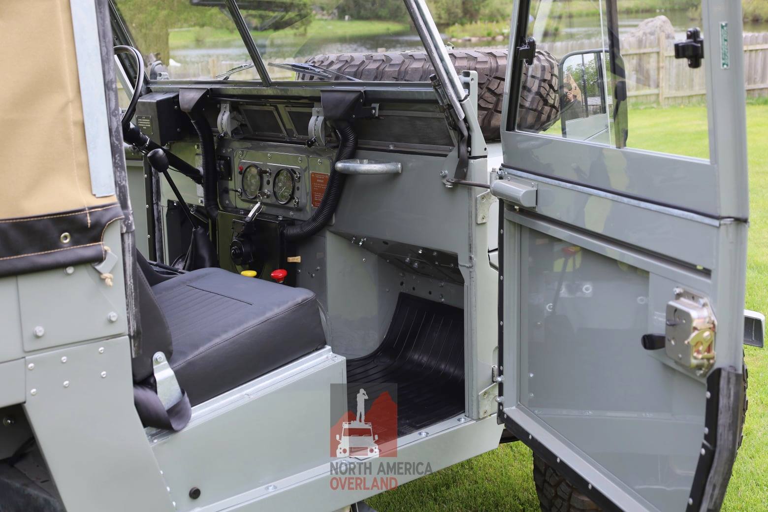 1977 Land Rover Lightweight Restored 37