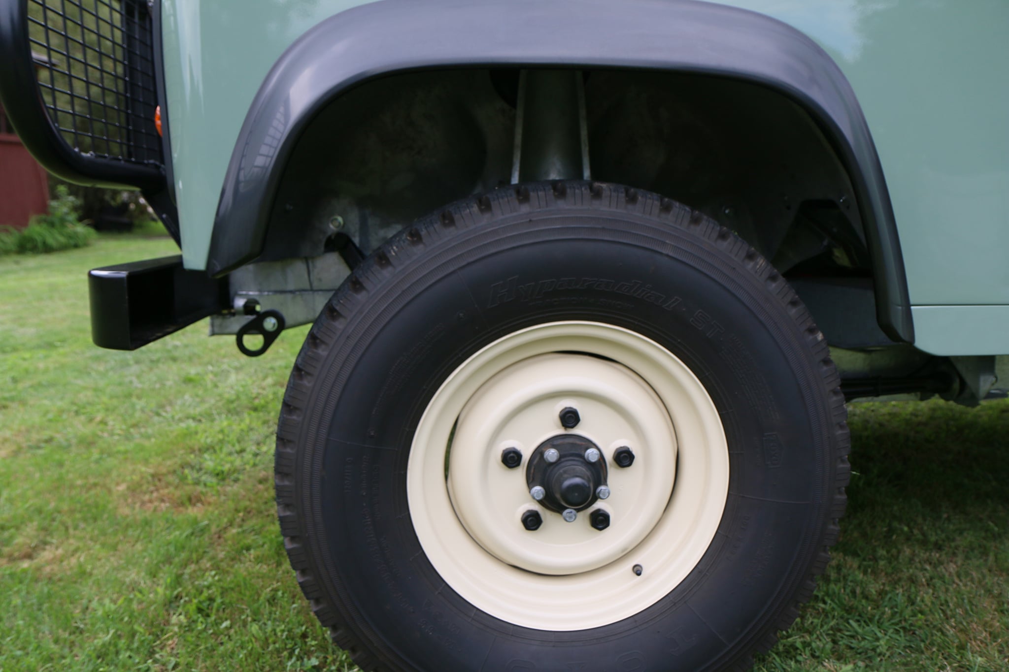 1983 Land Rover Defender 110 Pastel Green Photo 14