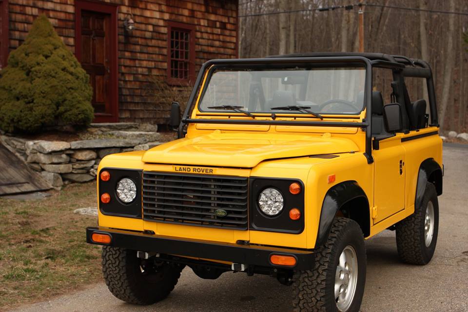 The finished 1994 Land Rover Defender 90.