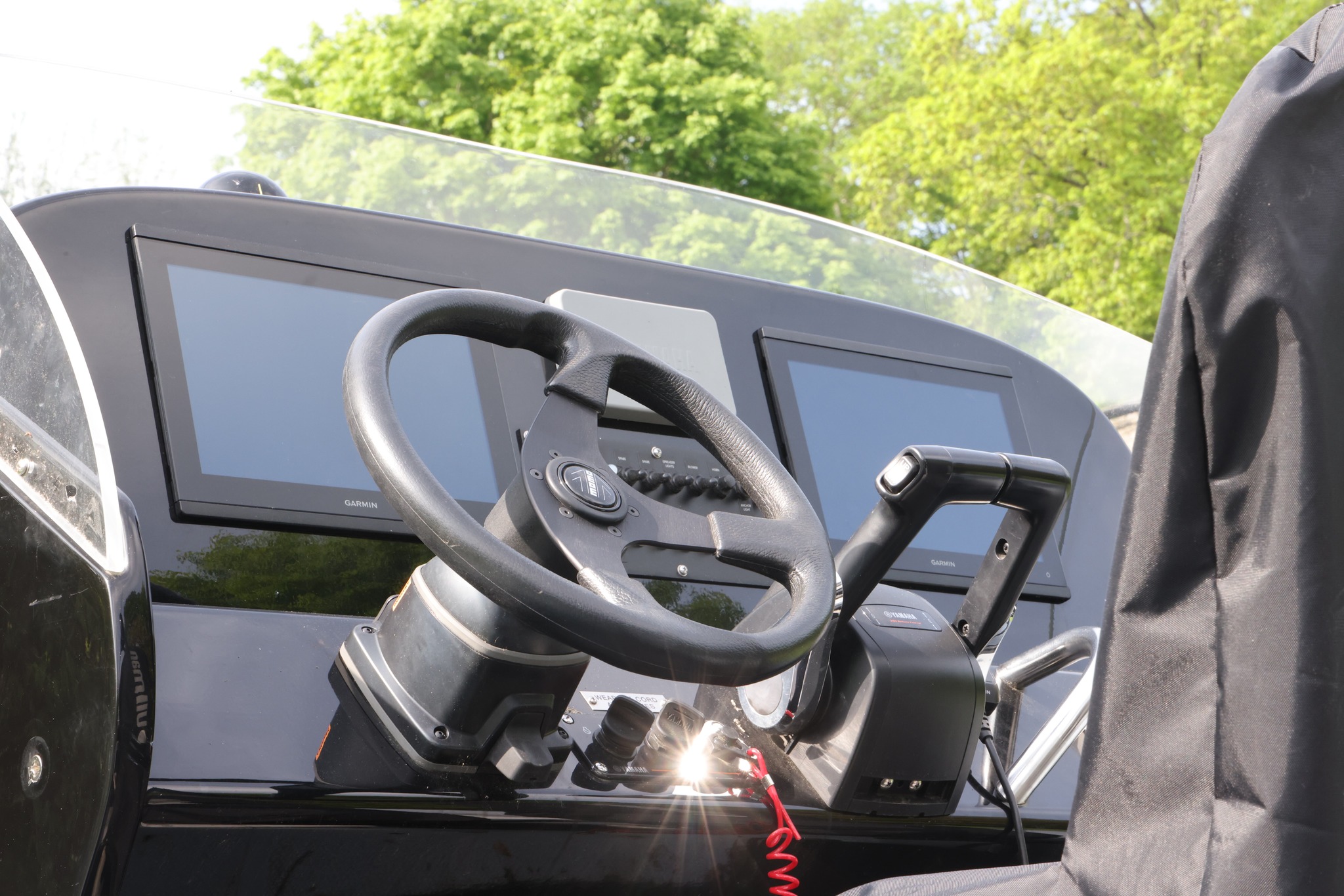 1994 Zodiac Hurricane 733 NAO 4