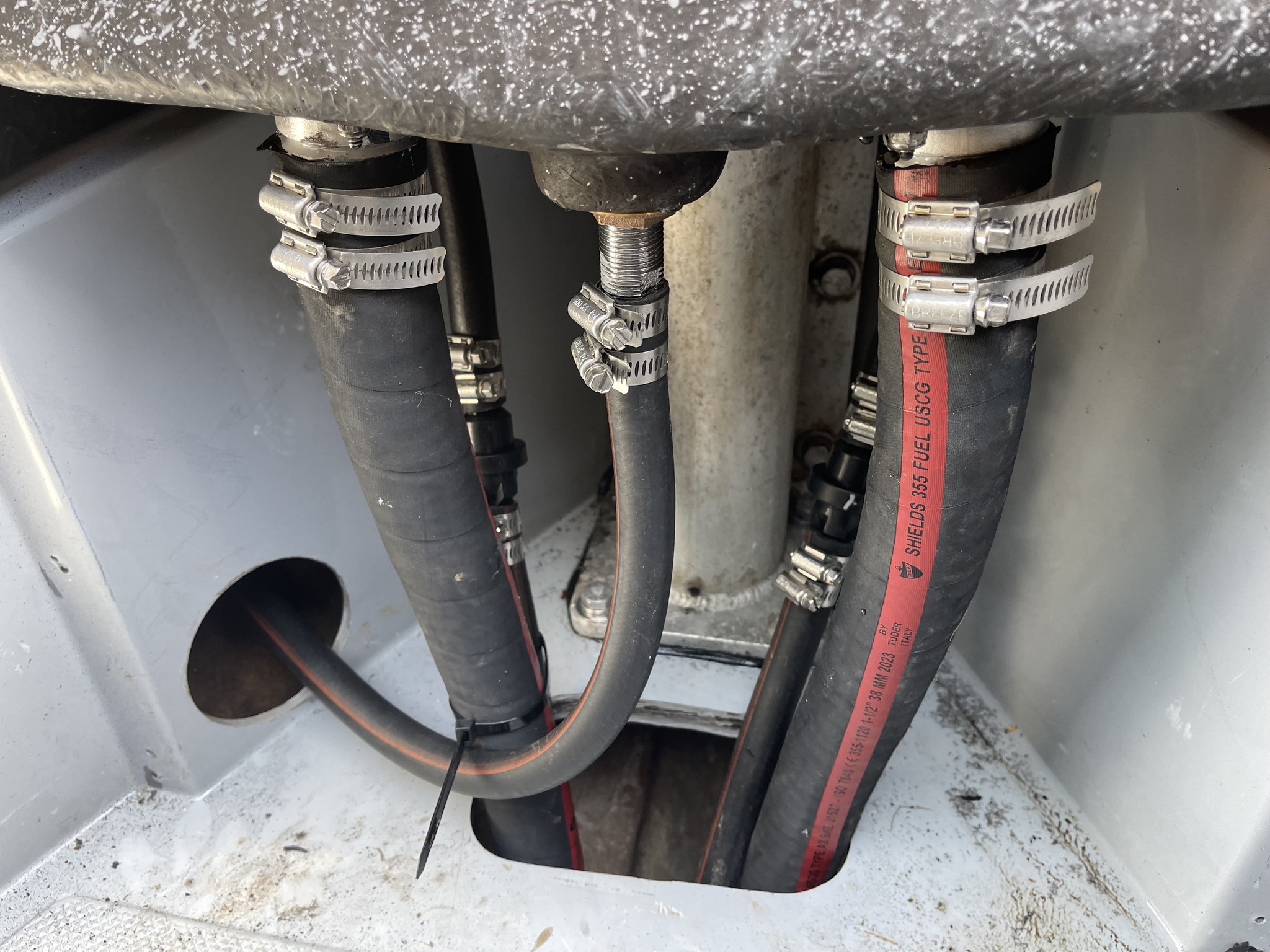 1994 Zodiac Hurricane 733 NAO 17