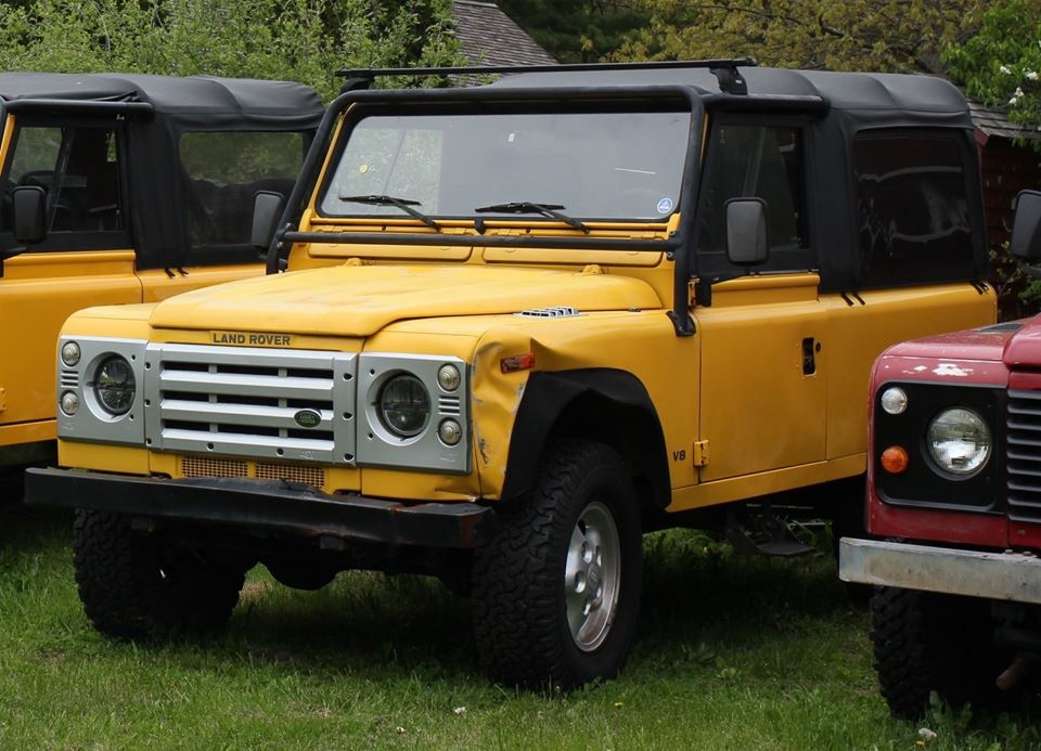 Land Rover Defender 90 NAS under restoration photo 1.