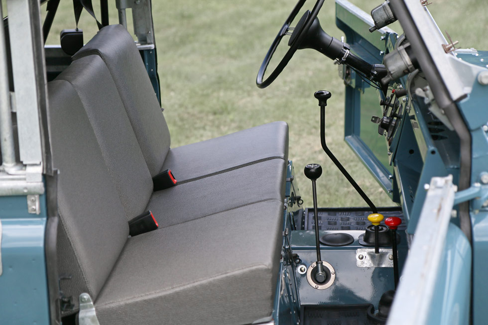 Land Rover Series IIa Interior